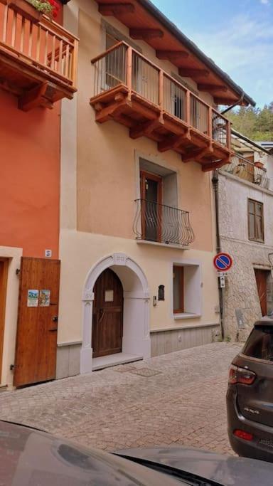 La Maison Du Coeur - Family Holiday Oulx Exterior photo